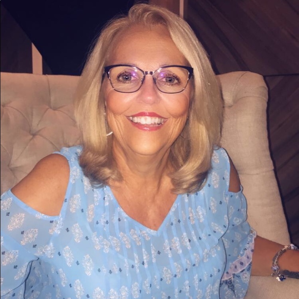 Meet your Posher, Rhonda